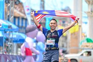 BIB: 5603
                            <button type="button" onclick="openModal(24883046)" class="btn btn-primary btn-sm float-right btn-popup" data-toggle="modal" data-target=".modal-high-quality">
                        <i class="fas fa-shopping-cart"></i> Add to Cart
                    </button>
                                            <button type="button" onclick="isThisMe(24883046, true)" class="btn btn-success btn-sm float-right btn-popup btn-isme hidden" data-toggle="tooltip" data-placement="bottom" title="นี่คือรูปของคุณใช่ไหม คลิกที่นี่เพื่อเอาเข้าอัลบั้ม">
                        <i class="fas fa-plus"></i> Add to album
                    </button>
                    <button type="button" onclick="isThisMe(24883046, false)" class="btn btn-warning btn-sm float-right btn-popup btn-isnotme hidden">
                        <i class="fas fa-ban"></i> Remove from album
                    </button>